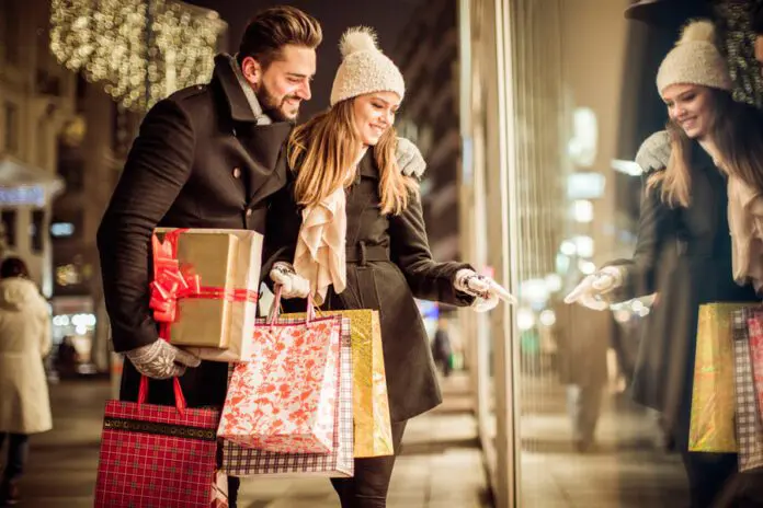 Holiday Shopping Made Easy: Smart Tips for Budget-Friendly Gifts